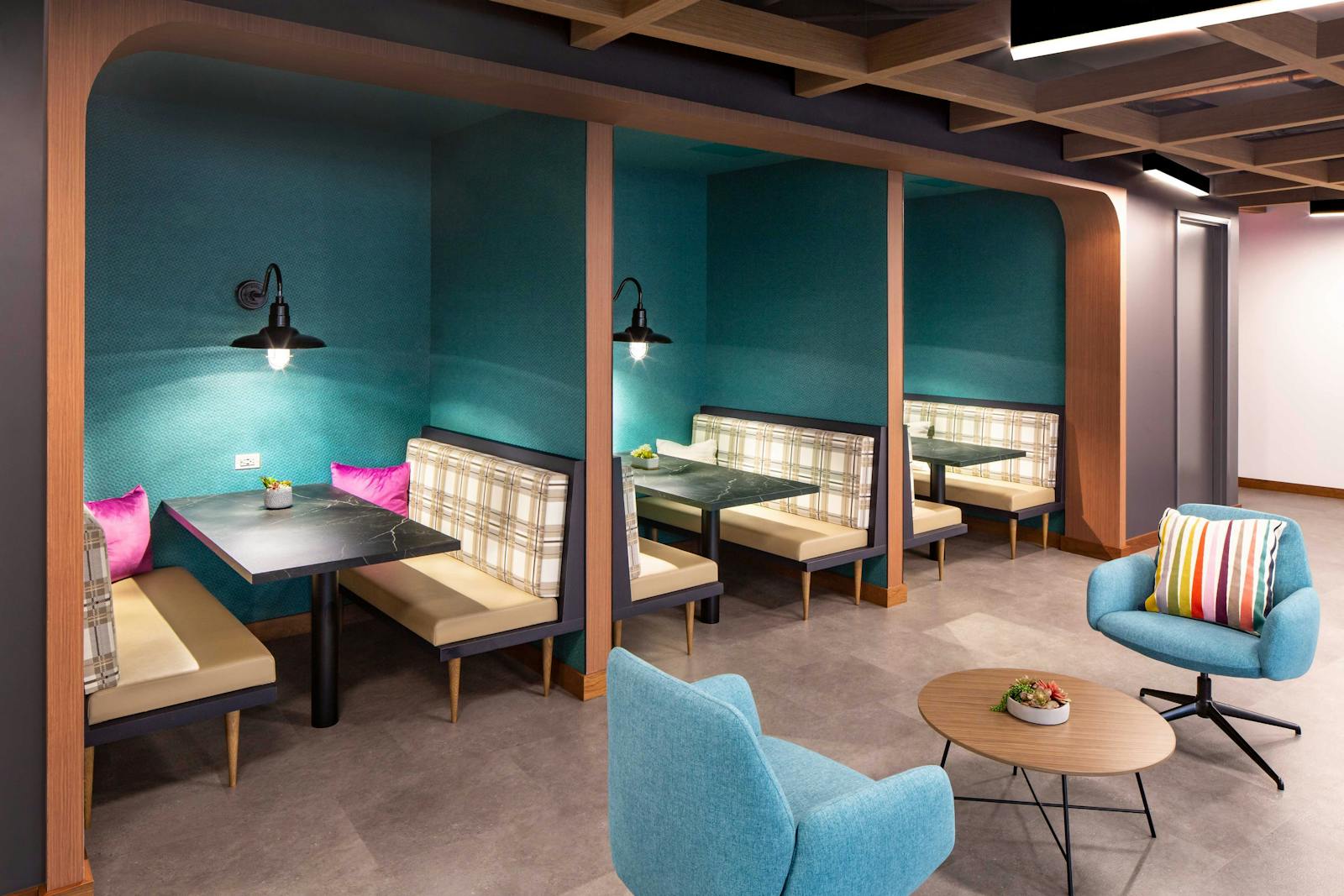 5425 Wisconsin Ave 5