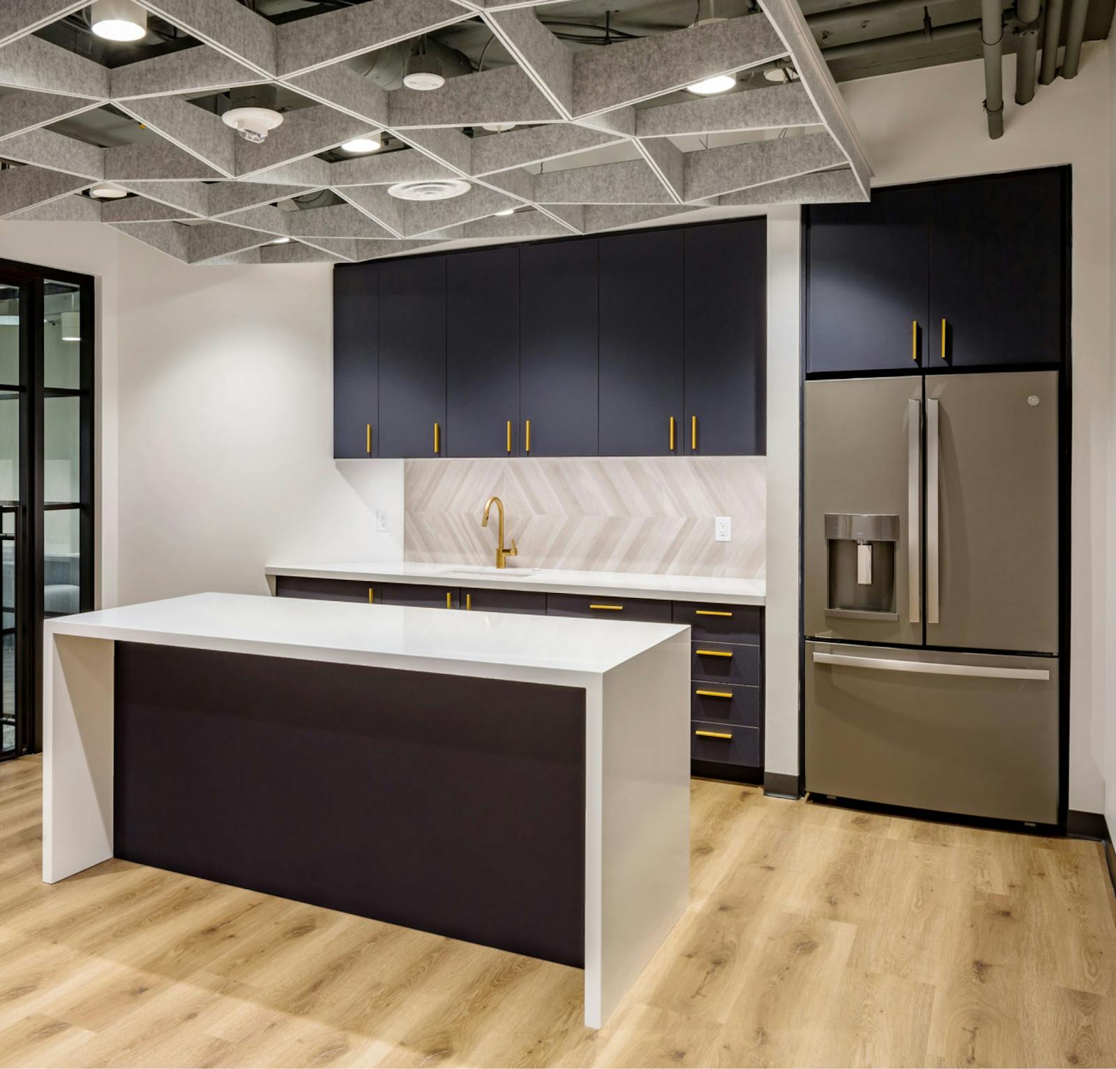 5th Floor Spec Suites 7