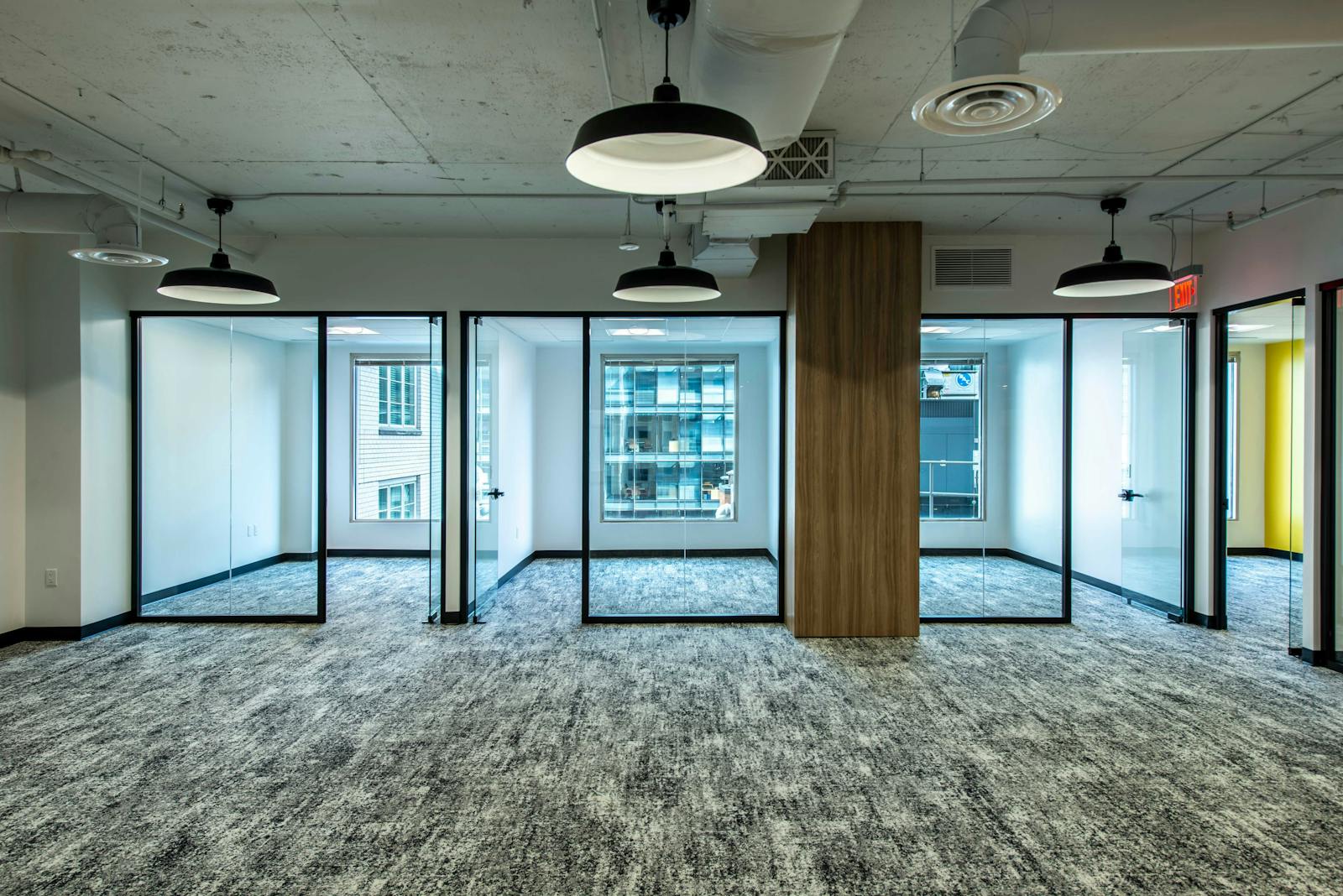 8th Floor Spec Suites: 750 6