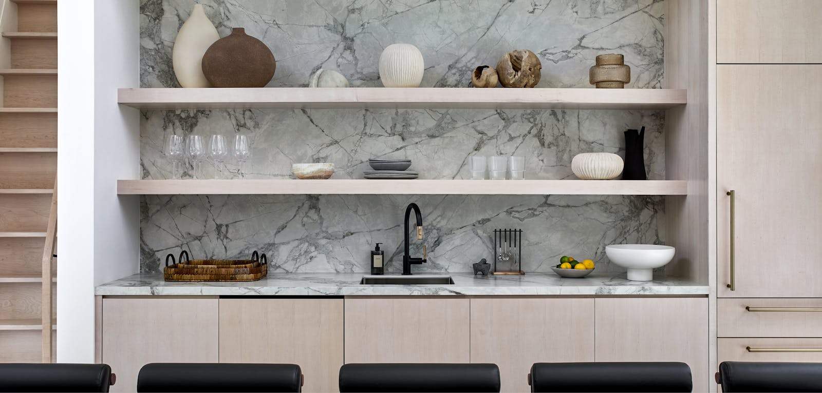 Sophisticated Brick Pool House Interiors 1