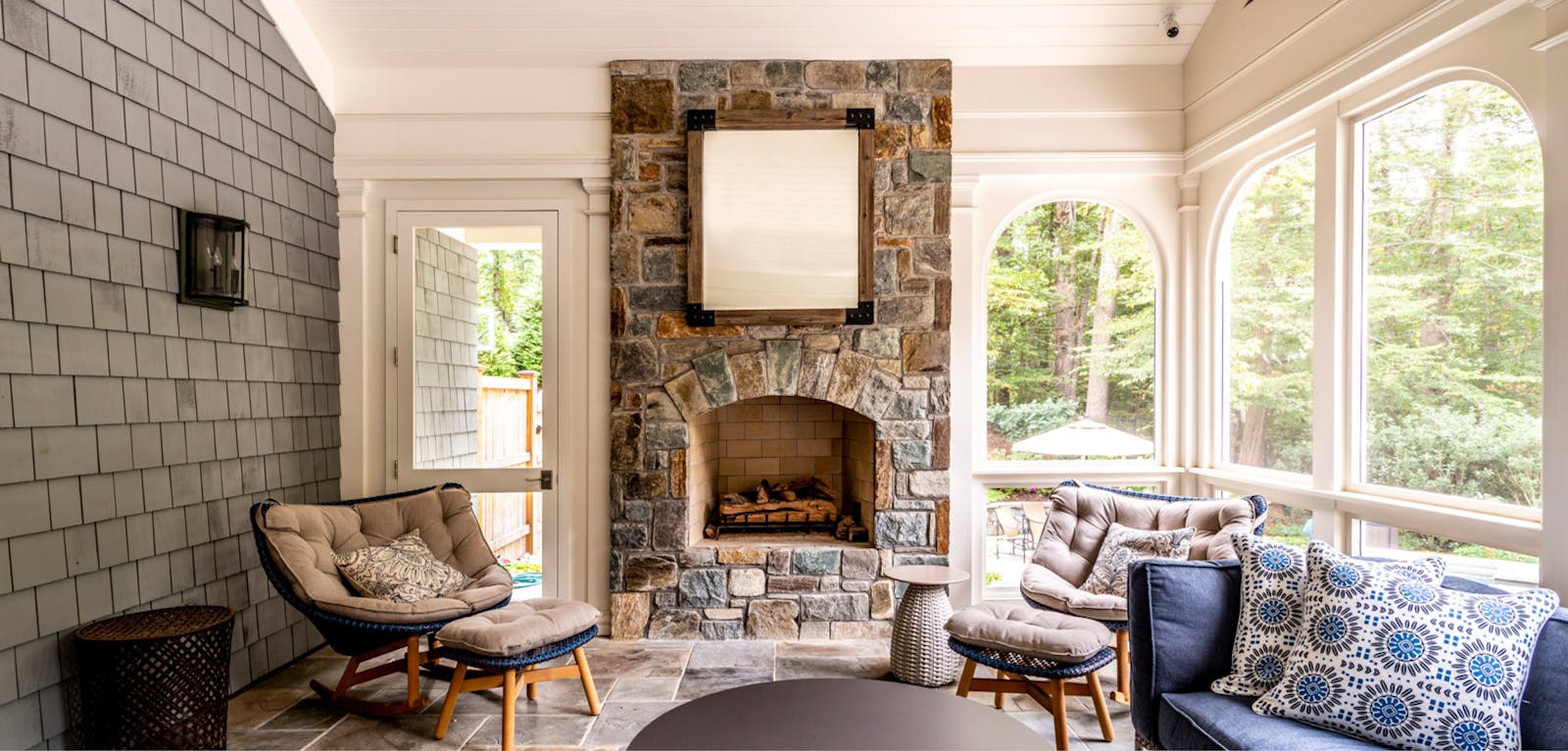 Distinctive Shingle Style 4