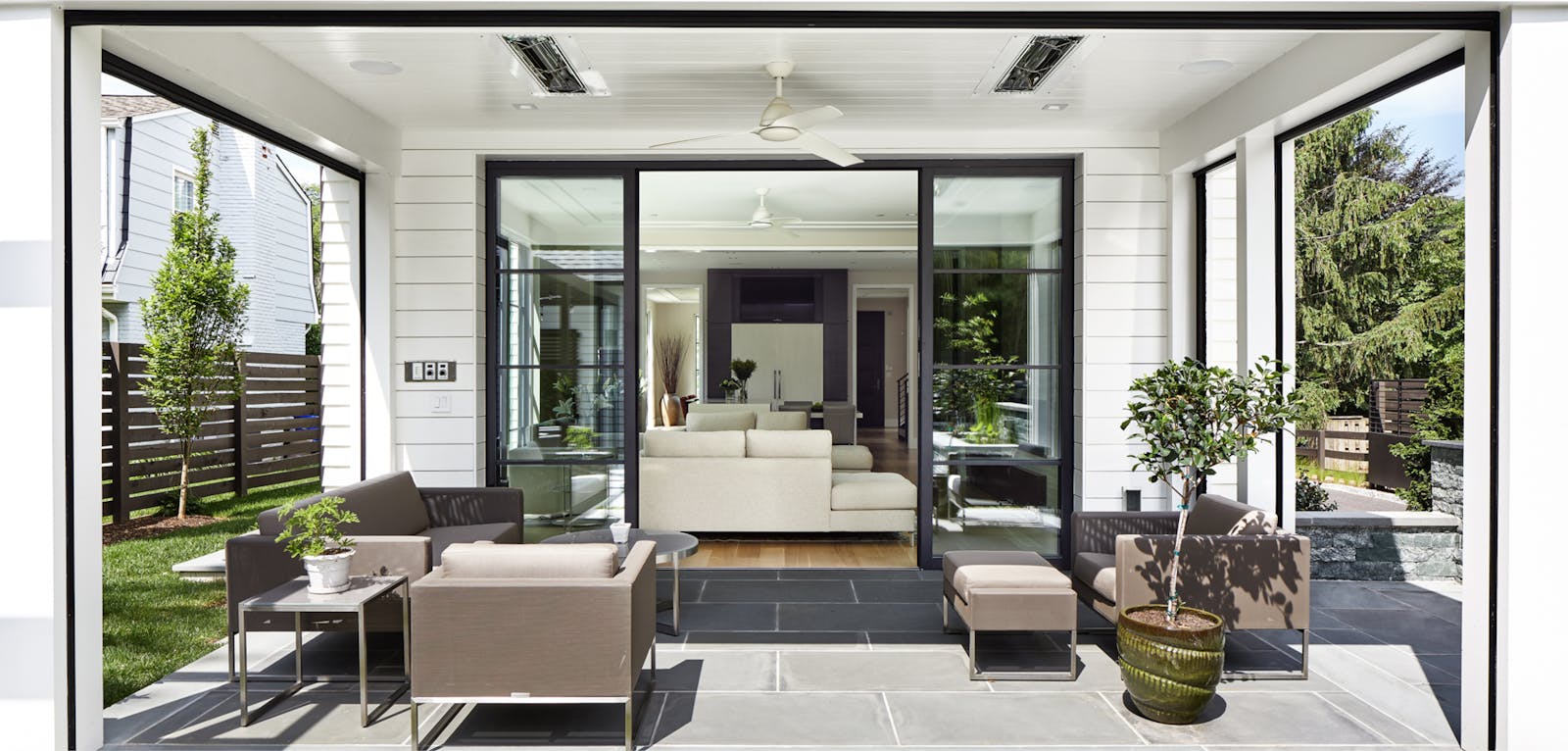 Modern Farmhouse Home 8