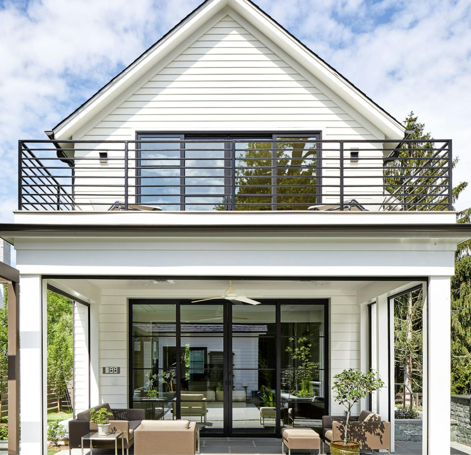 Modern Farmhouse Home 7