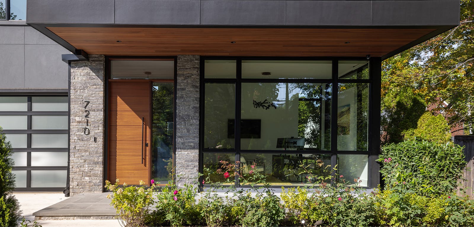 Urban Contemporary 8