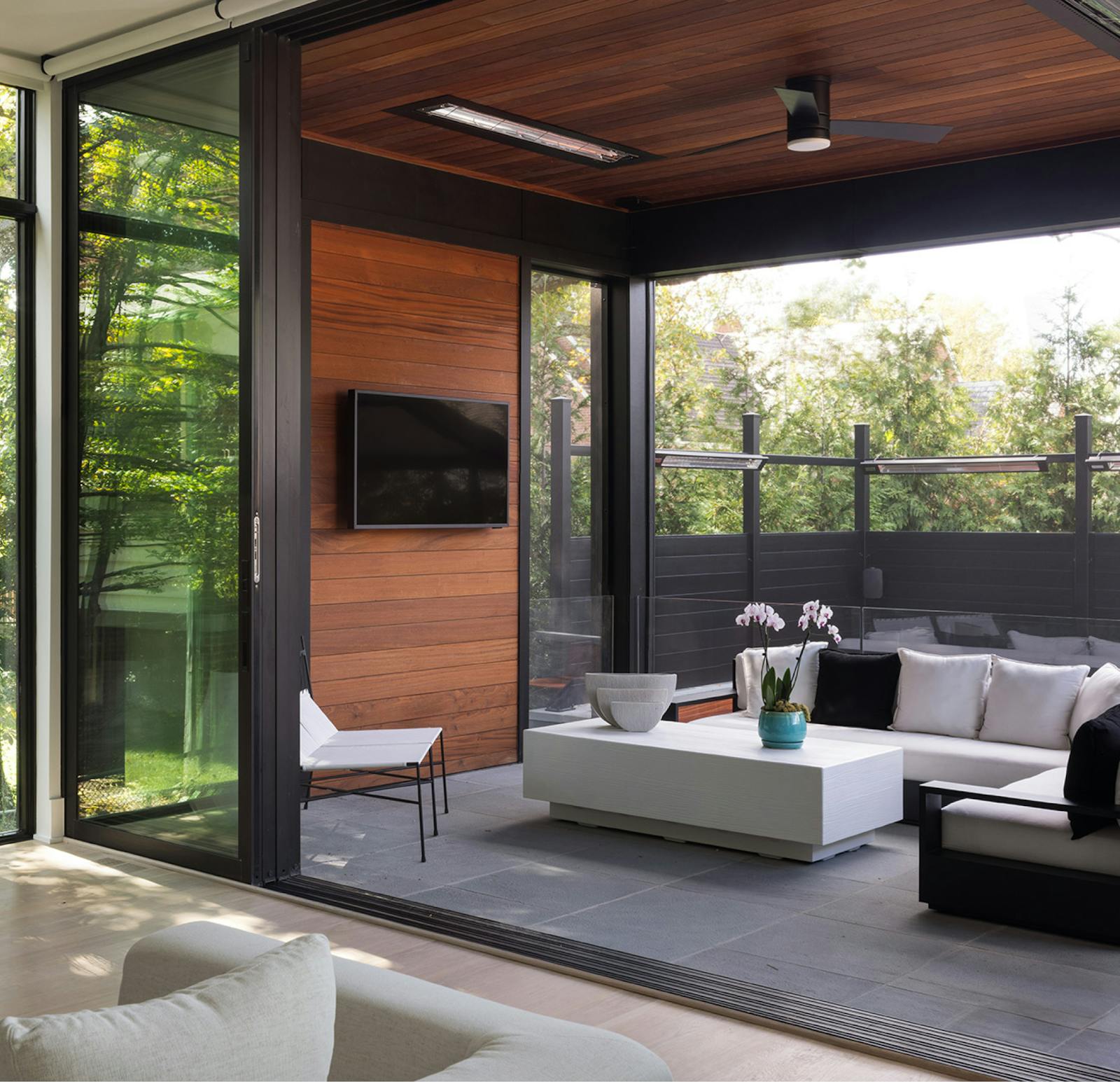 Urban Contemporary 3