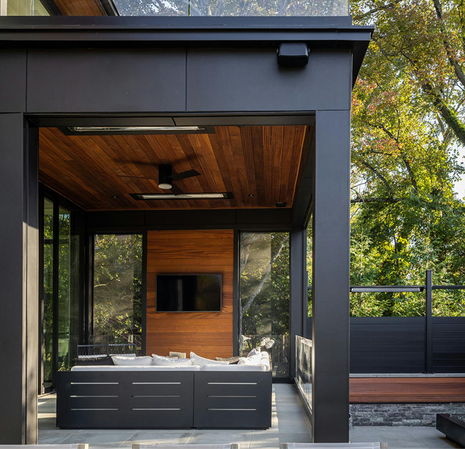 Urban Contemporary 5