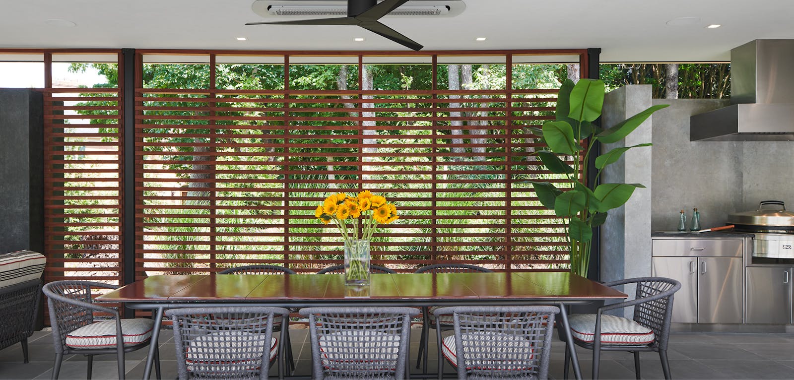 Contemporary Pavilion 4