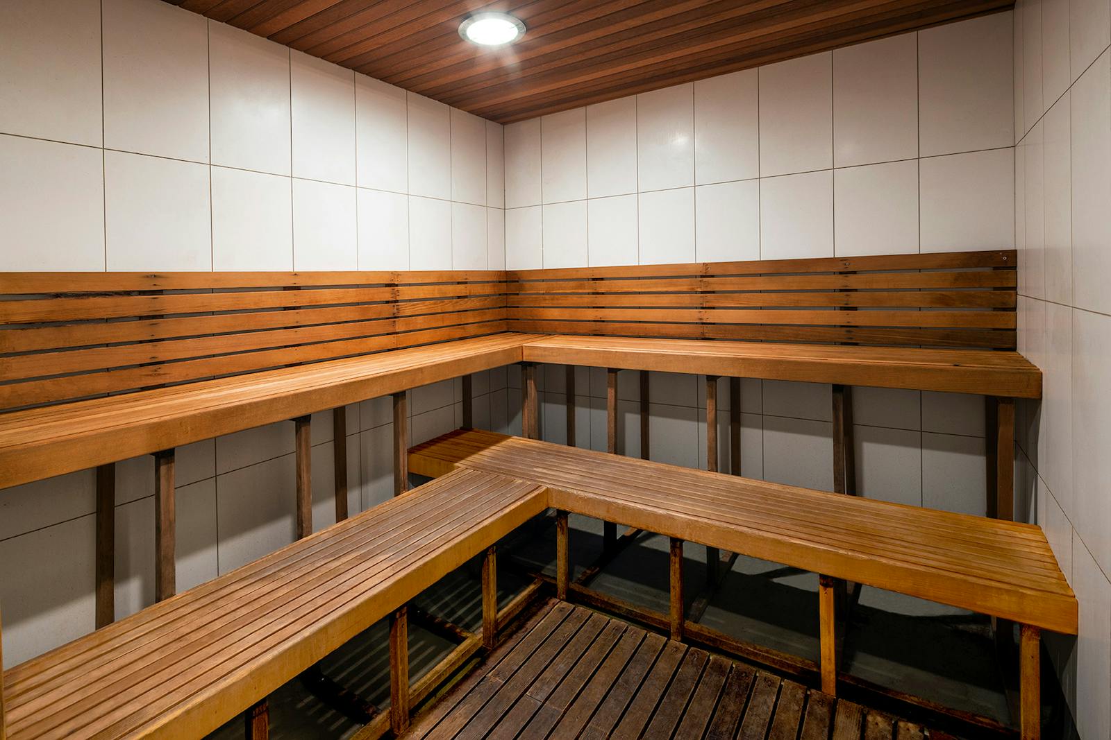 Supreme Sports Club 7